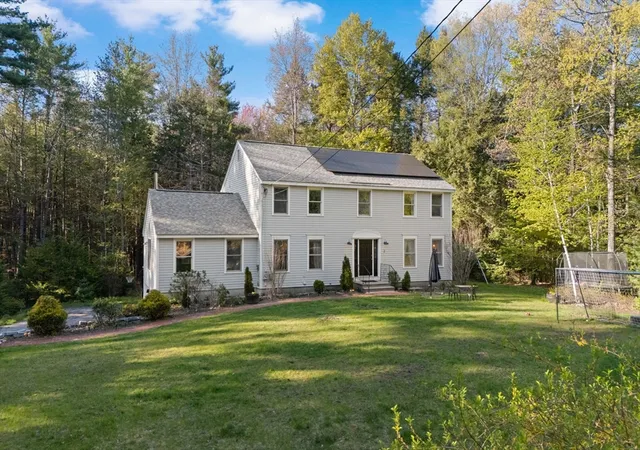 1st image of 2 Wildwood Dr, Brookline, NH 03033 | MLS# 73520185