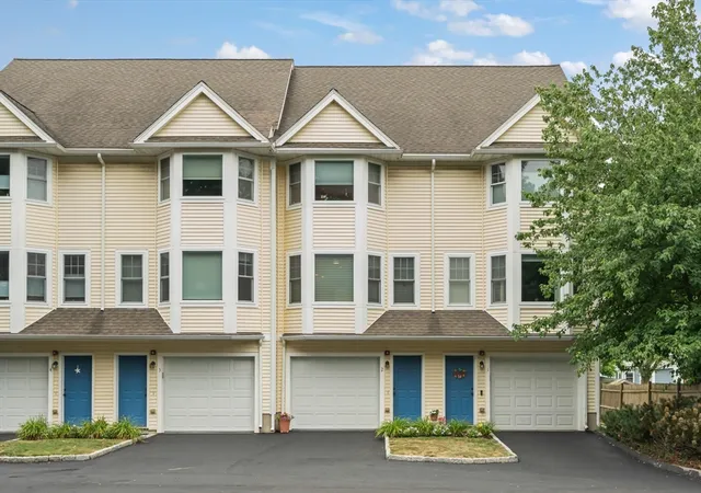 Photo 1 of Sale Pending at 14 1/2 Roundy #2, Beverly, MA 01915 | MLS# 73557279 | Listing updated on 2026-08-26