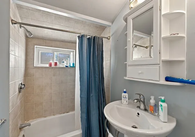 27th image of 35 Franklin Ave, Somerville, MA 02145 | MLS# 73563730