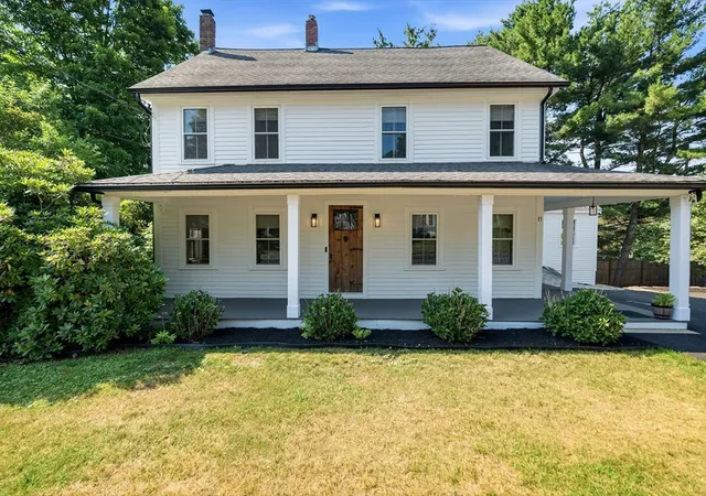 1st image of 11 Crescent St, Stow, MA 01775 | MLS# 73545150