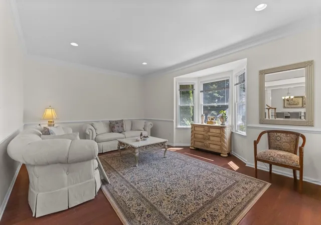 Photo 4 of Sale Pending at 10 Hemingway St, Shrewsbury, MA 01545 | MLS# 73548836 | Listing updated on 2026-09-26
