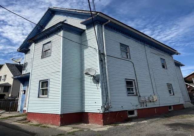 2nd image of 11 Brownville Ave, Lynn, MA 01902 | MLS# 73567730