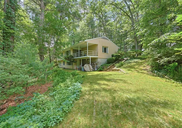 3rd image of 37 Oxbow Rd, Wayland, MA 01778 | MLS# 73542648