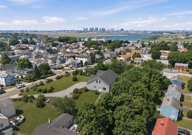 2nd image of 200 Main St #1, Winthrop, MA 02152 | MLS# 73557515