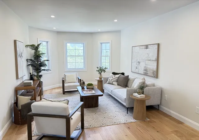 4th image of 35 Jewett St, Newton, MA 02458