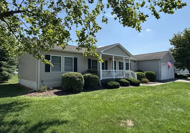 Photo 3 of Single family home for sale at 61 Brookstone Dr, Bridgewater, MA 02324 | MLS# 73570223 | Listing updated on 2026-09-29