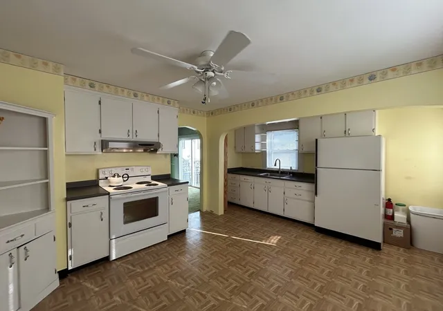 Photo 4 of Single family home for sale at 59 Waltham St, Maynard, MA 01754 | MLS# 73564593 | Listing updated on 2026-09-22