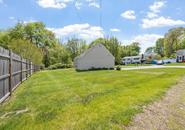 Homes for sale in South Weymouth, MA | 142 Bald Eagle Rd, South Weymouth, MA 02190 | MLS# 73522030