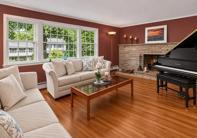 Homes for sale in Wellesley Hills, MA | 22 Tanglewood Road, Wellesley Hills, MA 02481 | MLS# 73529084