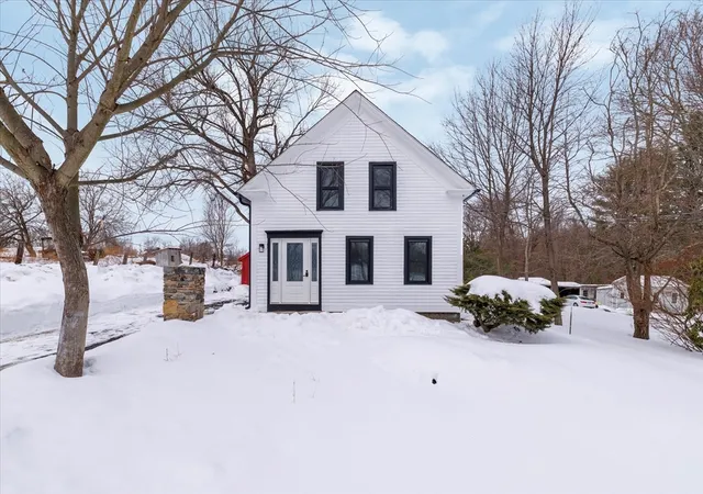 Photo 1 of Single family home for sale at 294 Boston Rd, Sutton, MA 01590 | MLS# 73478954 | Listing updated on 2026-09-05