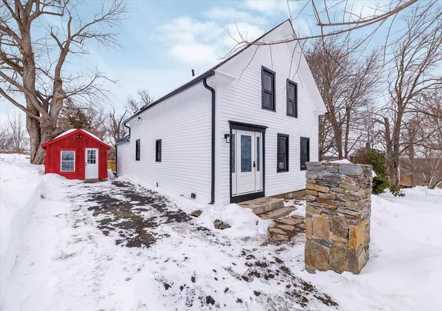 Photo 3 of Single family home for sale at 294 Boston Rd, Sutton, MA 01590 | MLS# 73478954 | Listing updated on 2026-09-05