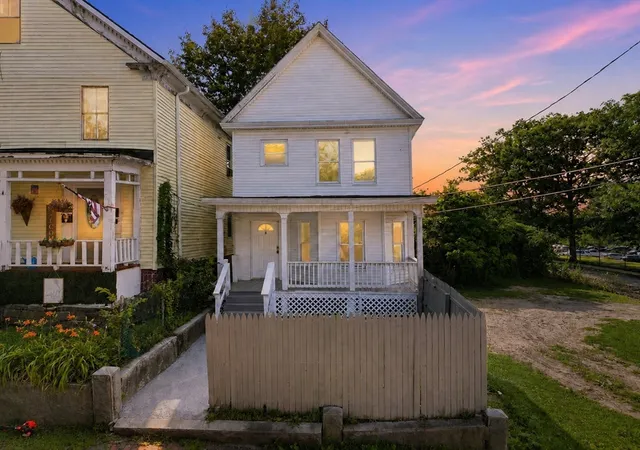 1st image of 2 Ely St, Worcester, MA 01610 | MLS# 73556508