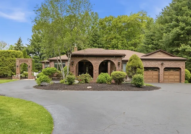 Homes for sale in Lynnfield, MA | 3 Driftwood Lane, Lynnfield, MA 01940 | MLS# 73524695