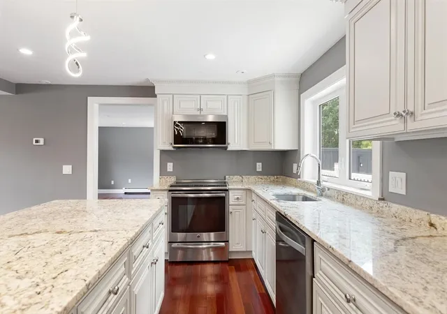 3rd image of 90 Strawberry Lane, Abington, MA 02351 | MLS# 73558726