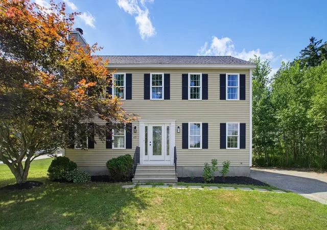1st image of 43 Watkins St, Gardner, MA 01440 | MLS# 73549581