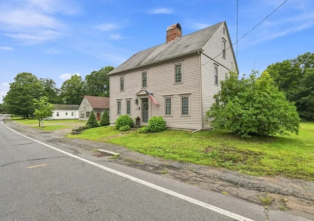 Photo 2 of Single family home for sale at 17 Main St, Wales, MA 01081 | MLS# 73564841 | Listing updated on 2026-09-07