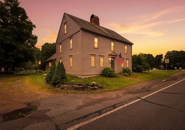 Photo 4 of Single family home for sale at 17 Main St, Wales, MA 01081 | MLS# 73564841 | Listing updated on 2026-09-07