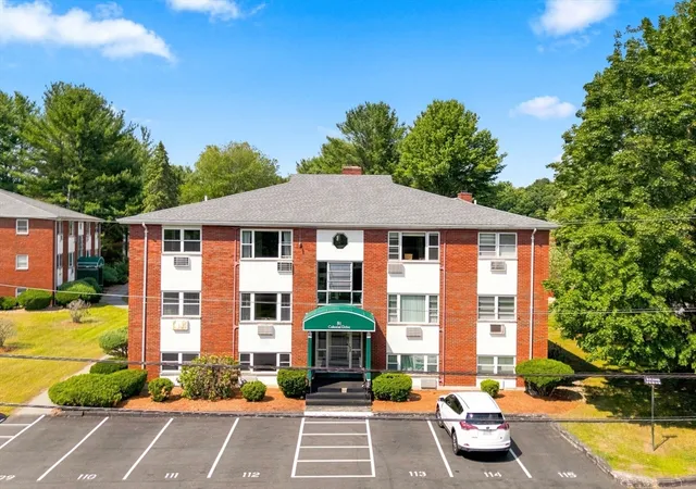 1st image of 1 Colonial Dr, Andover, MA 01810
