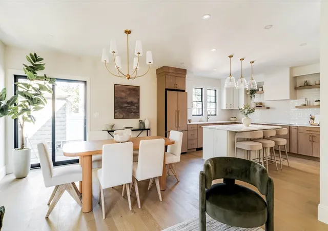 2nd image of 19 Curtis St #2, Medford, MA 02155 | MLS# 73564697