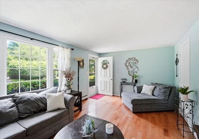 3rd image of 30 Bartlett St #30, Northborough, MA 01532 | MLS# 73545378