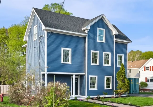 39th image of 2 Railroad Avenue #1, Rowley, MA 01969 | MLS# 73556877