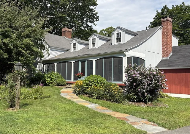 4th image of 11 Green River Road, Greenfield, MA 01301 | MLS# 73555828