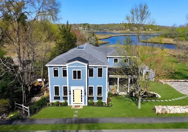 Homes for sale in Cohasset, MA | 392 S Main St, Cohasset, MA 02025 | MLS# 73500198