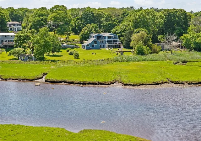 Homes for sale in Cohasset, MA | 392 S Main St, Cohasset, MA 02025 | MLS# 73500198