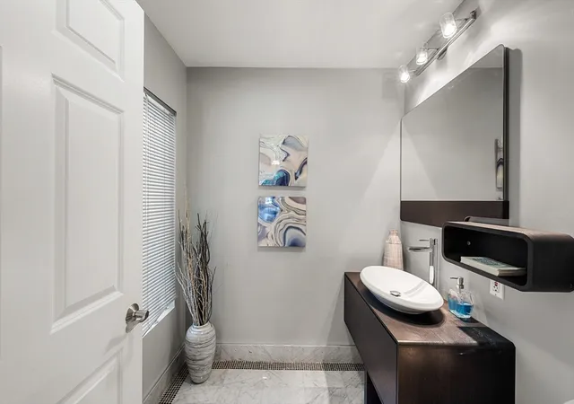 4th image of 204 Country Club Way, Ipswich, MA 01938 | MLS# 73559054