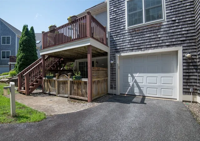 Photo 3 of Condo for sale at 68 Gold Leaf Lane #68, Mashpee, MA 02649 | MLS# 73569520 | Listing updated on 2026-09-01