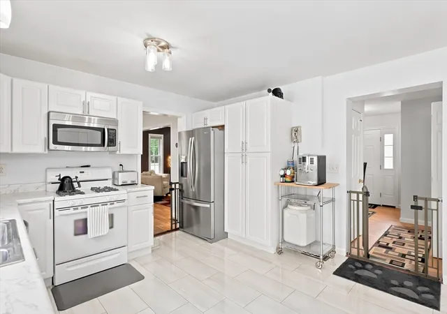 Homes for sale in Needham, MA | 18 Rosegate Rd, Needham, MA 02494 | MLS# 73544068