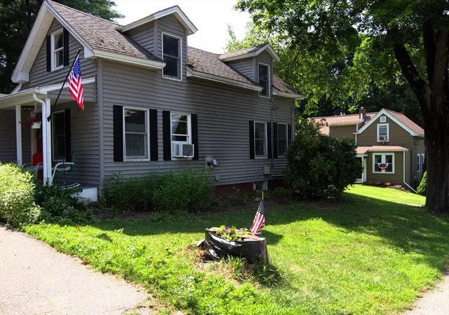 Homes for sale in Grafton, MA | 41 Worcester Street, Grafton, MA 01519 | MLS# 73543247