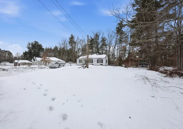 5th image of 645 Alden St, Ludlow, MA 01056 | MLS# 73482593