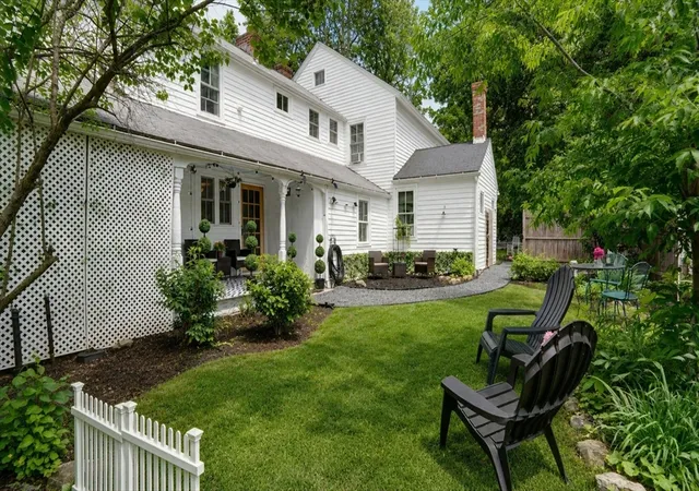 Photo 4 of House for sale at 1574-1579 Pleasant St, South Lee, MA 01260 | MLS# 73563141 | Listing updated on 2026-08-17