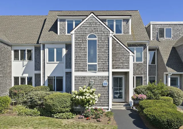 Photo 1 of Sale Pending at 25 Highland Terr #2505, Plymouth, MA 02360 | MLS# 73557392 | Listing updated on 2026-09-19