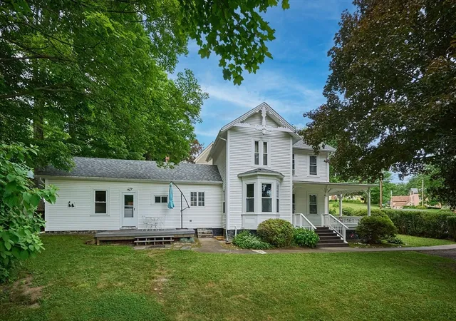 Homes for sale in Huntington, MA | 2 Pleasant St, Huntington, MA 01050 | MLS# 73545564
