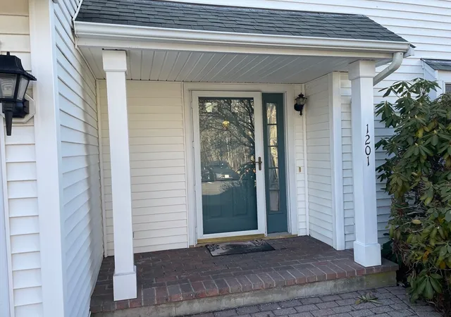 2nd image of 1201 Matthew Woods Dr #1201, Braintree, MA 02184 | MLS# 73492533