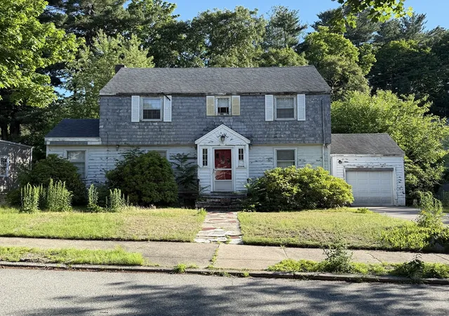 Homes for sale in Newton, MA | 79 Longfellow Rd, Newton, MA 02462 | MLS# 73547034