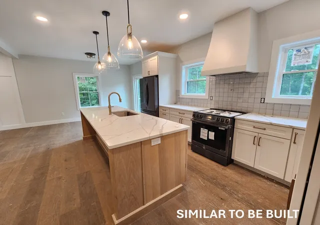 4th image of 81 Willard Rd, Ashburnham, MA 01430 | MLS# 73567229