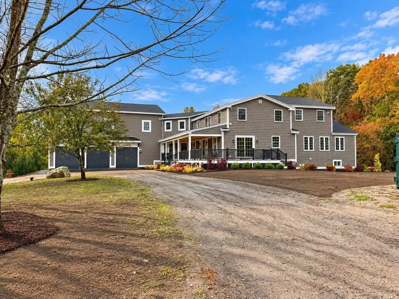 Photo 1 of Mansion for sale at 40 Brooks Pond Rd, Spencer, MA 01562 | MLS# 73592081 | Listing updated on 2026-10-21