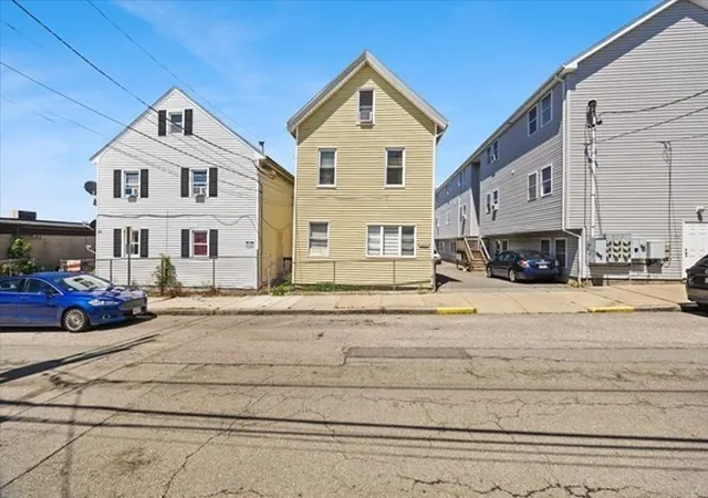 Homes for sale in Fall River, MA | 30 Orange St, Fall River, MA 02720 | MLS# 73541563
