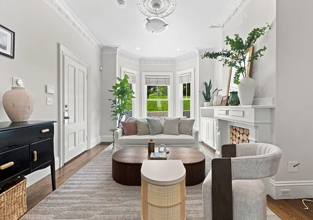 Listing Photo 5 - Condo for sale in building located at 16 Thomas Park, Boston, MA 02127 - Unit #1