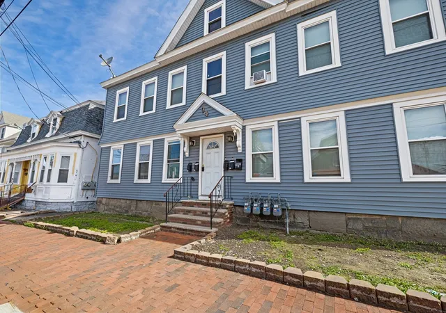 Homes for sale in North Andover, MA | 94 Main St, North Andover, MA 01845 | MLS# 73481931