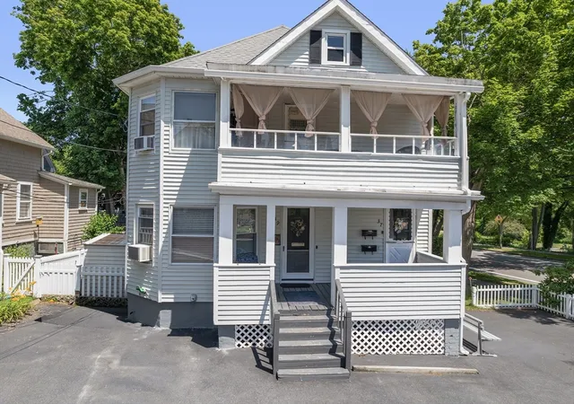 1st image of 37 39 Remington St, Warwick, RI 02888 | MLS# 73545802