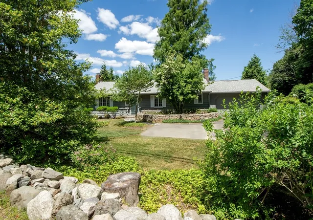 Homes for sale in Marshfield, MA | 6 Damons Point Dr, Marshfield, MA 02050 | MLS# 73538483