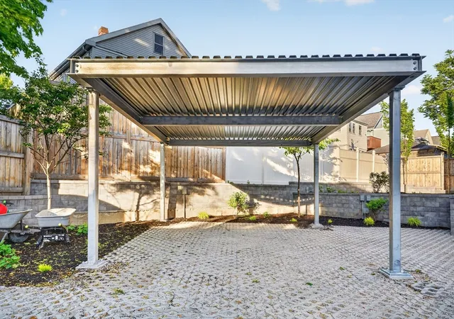 Photo 4 of Sale Pending at 325b Alewife Brk Pkwy #B, Somerville, MA 02144 | MLS# 73533588 | Listing updated on 2026-09-16