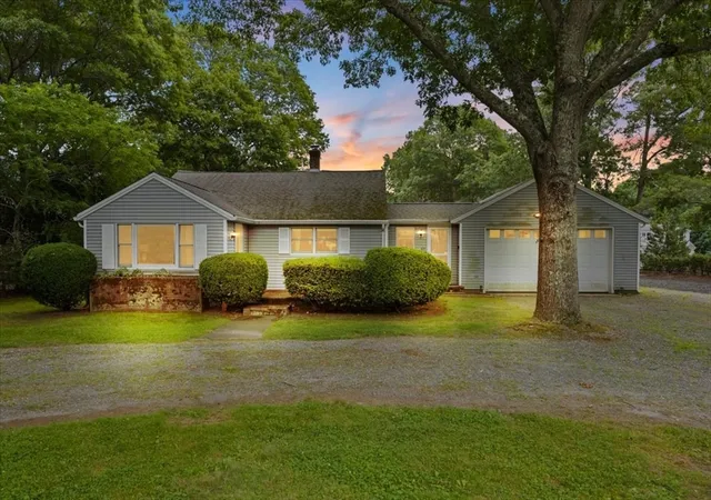 2nd image of 435 Sandwich Rd, East Falmouth, MA 02536 | MLS# 73553404