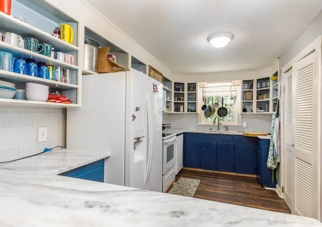 Photo 2 of Single family home for sale at 280 Prospect St, Leominster, MA 01453 | MLS# 73559419 | Listing updated on 2026-08-25