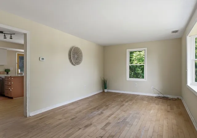 3rd image of 24 Washington St, Methuen, MA 01844 | MLS# 73542571