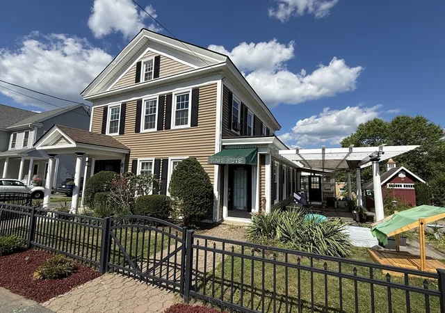 Photo 1 of Single family home for sale at 5 Washington St, Monson, MA 01057 | MLS# 73550422 | Listing updated on 2026-09-13
